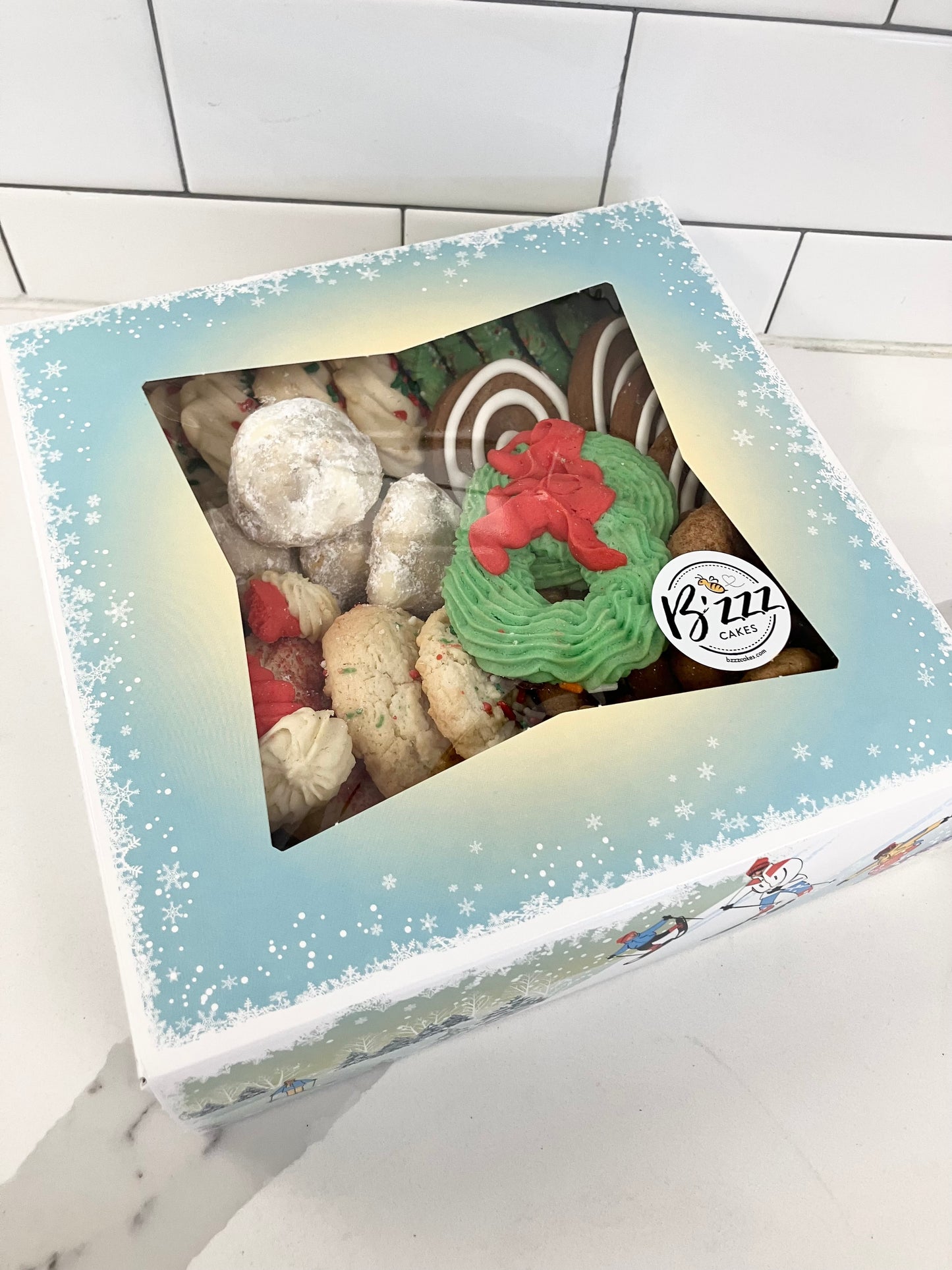 Christmas cookie Box! Serves 15